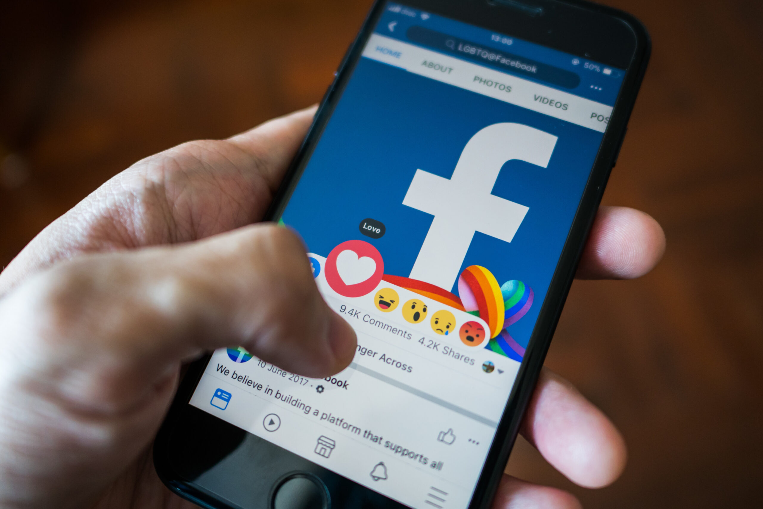 You are currently viewing Why shouldn’t you create a personal profile for your business on Facebook